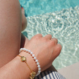 Sculped Bloom Bracelet 18K Gold with Diamonds